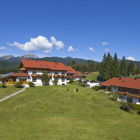 Krün Landhotel Zum Bad מראה חיצוני תמונה
