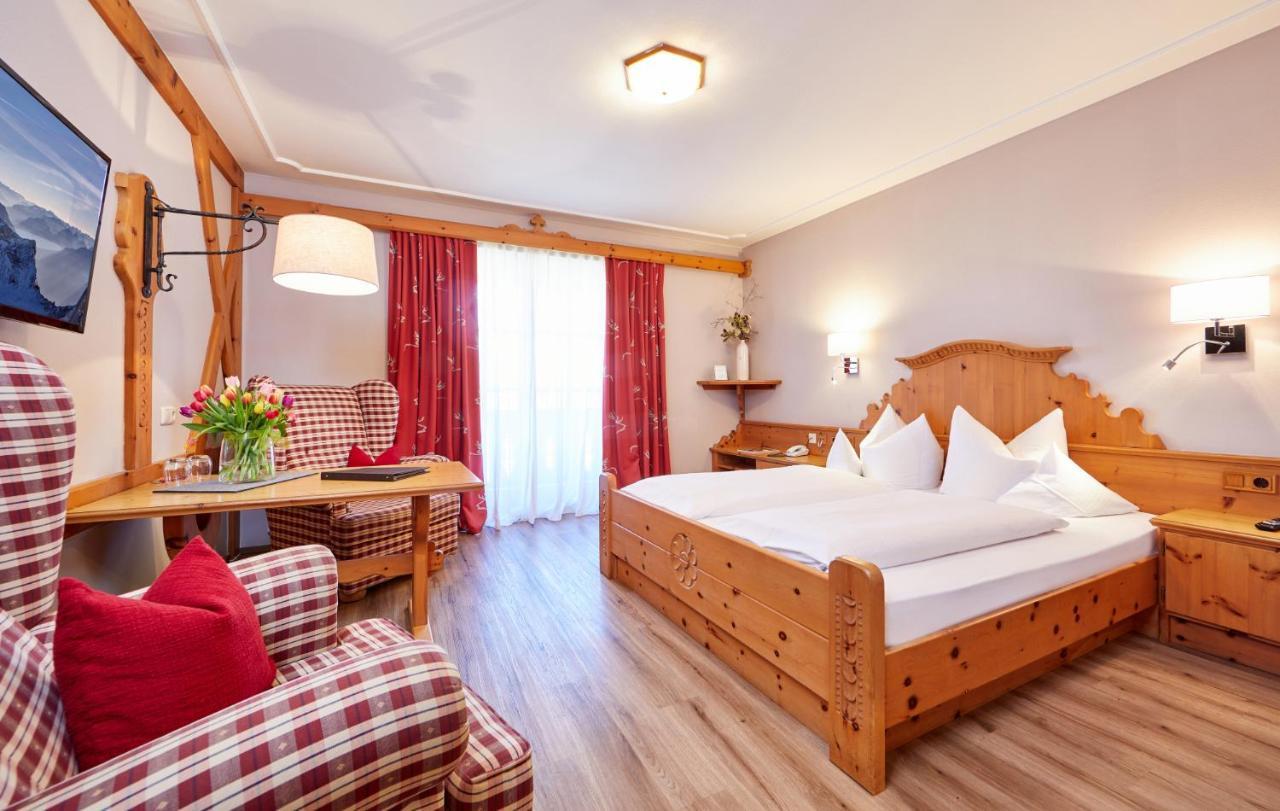 Krün Landhotel Zum Bad מראה חיצוני תמונה