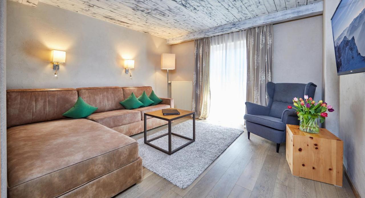 Krün Landhotel Zum Bad מראה חיצוני תמונה