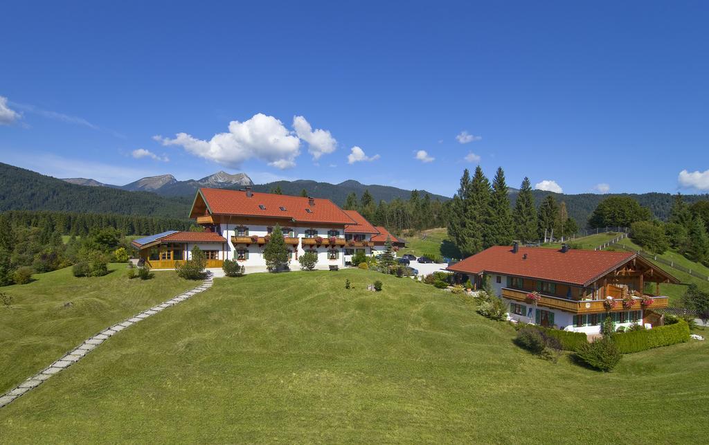 Krün Landhotel Zum Bad מראה חיצוני תמונה